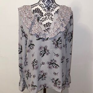 3/$45 LOFT Gray Floral Long Sleeve Blouse with Ruffled Neckline Size Small NWT
